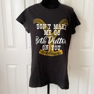 YELLOWSTONE Beth Dutton Black Graphic Tee Size M
